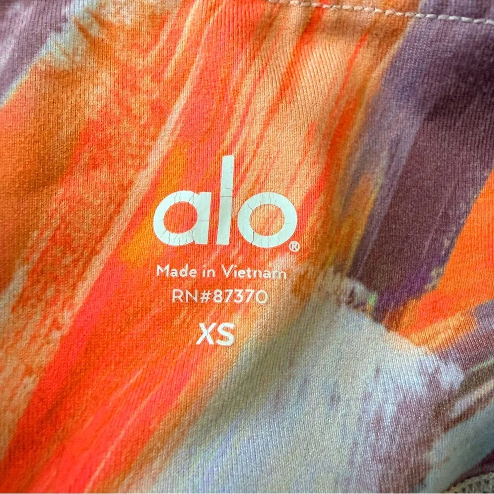 ALO Yoga‎ Modernist Multi Airbrushed Leggings Size XS Orange Purple Women's